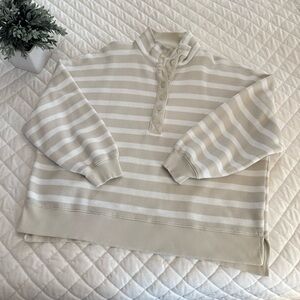 American Eagle Outfitters Cream and White Striped Turtleneck Sweater